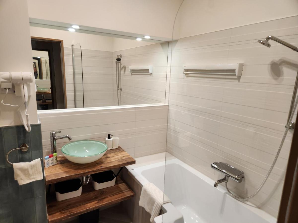 Apartman 18 Aparthotel Debrecen Buitenkant foto